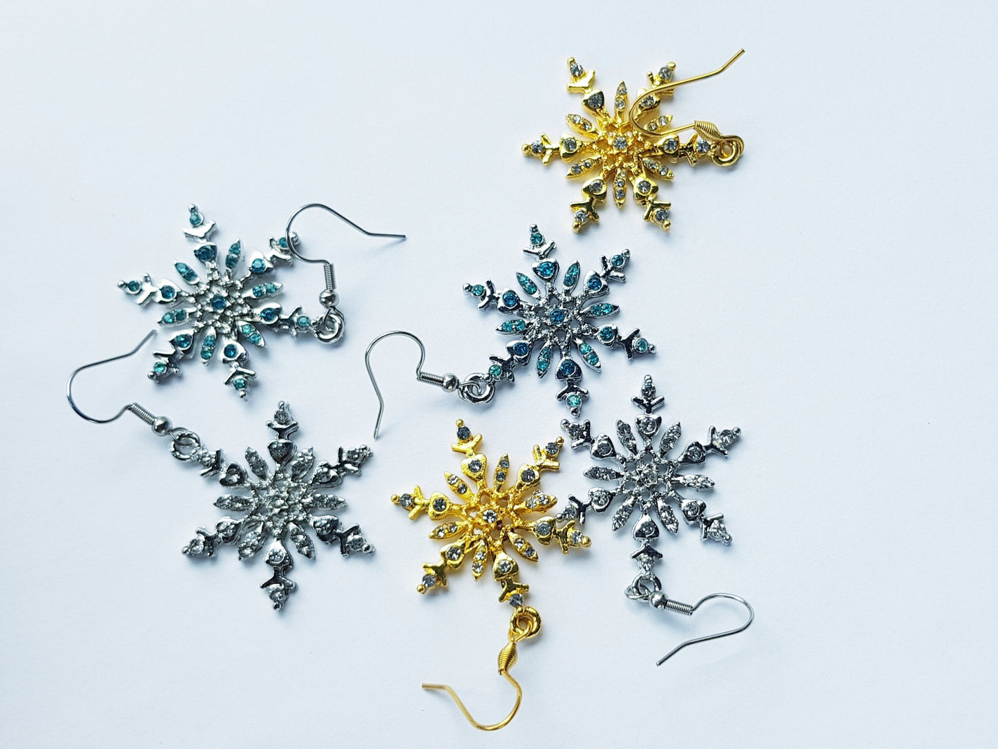 Handmade Snowflake Earrings - Hypoallergenic Christmas Earrings