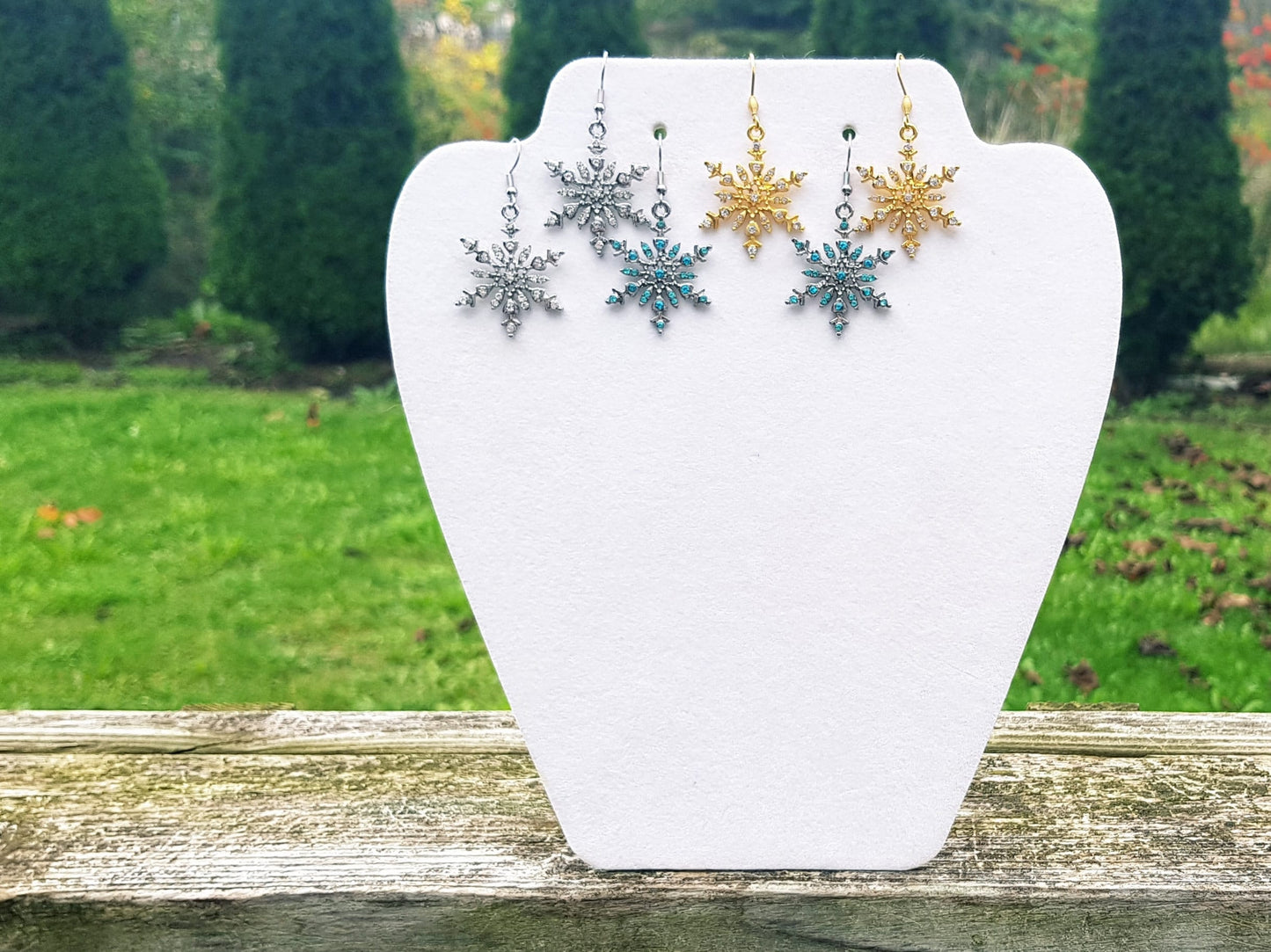 Handmade Snowflake Earrings - Hypoallergenic Christmas Earrings