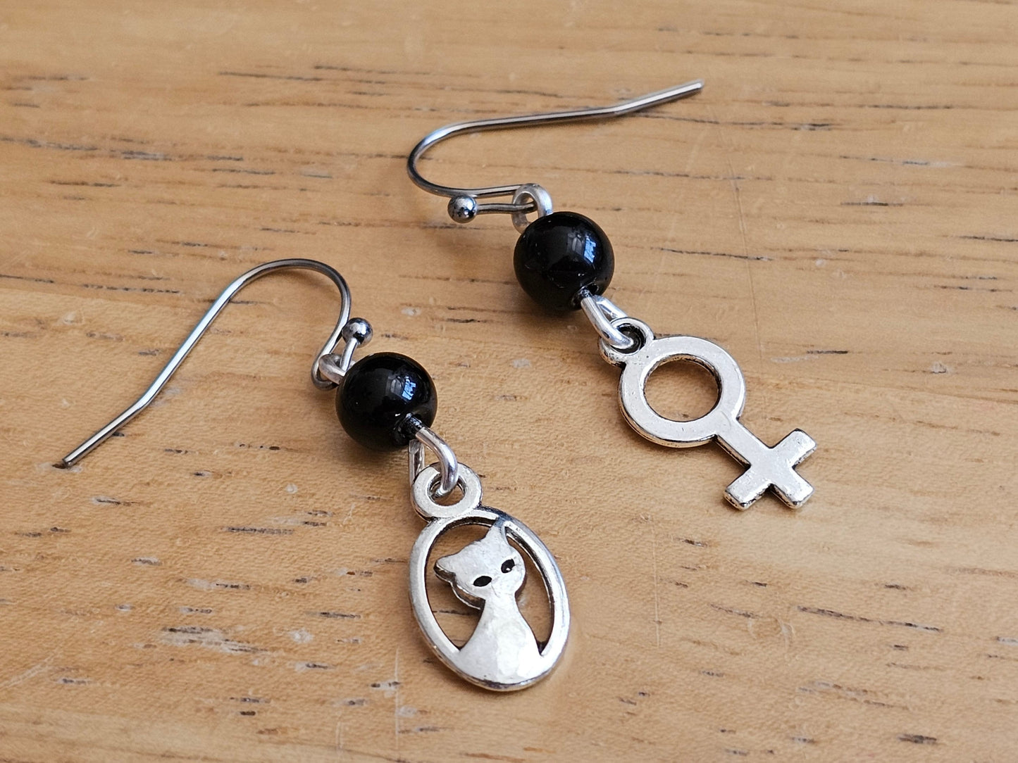 Handmade Cat Earrings Woman Symbol Earrings, Hypoallergenic for Sensitive Ears