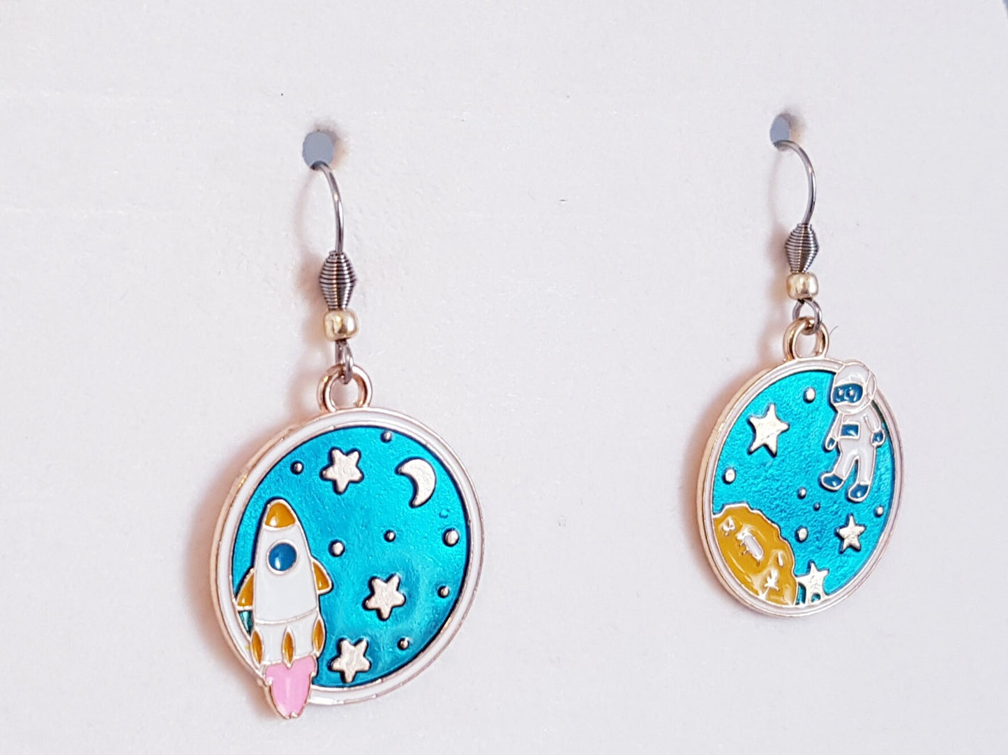 Mismatched Astronaut Earrings - Hypoallergenic Spaceship Earrings - Celestial Moon and Star Earrings