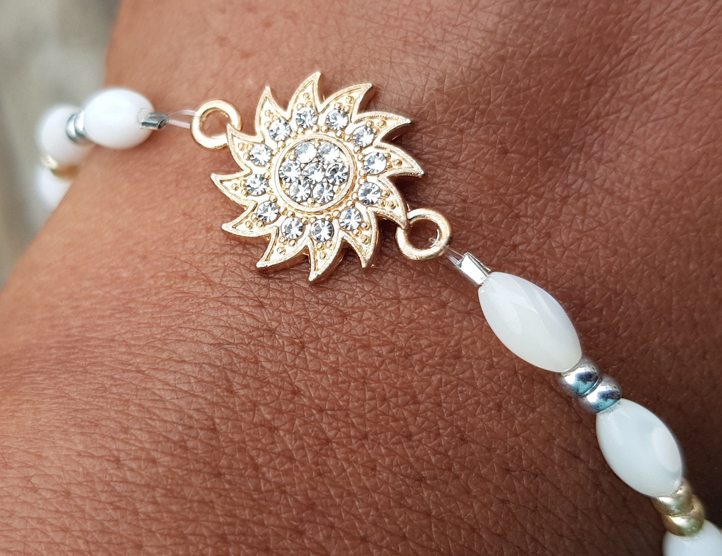 Sunflower Mother of Pearl Bracelet - Handmade Gemstone Bracelet - Anniversary Gift - Bridal Jewelry