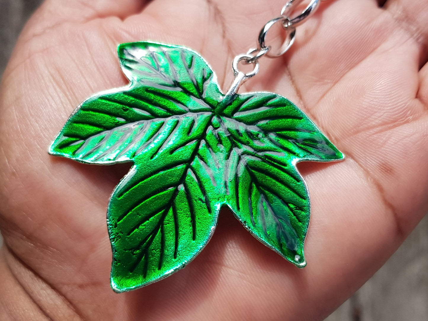 Handmade Emerald Green Maple Leaf Keychain - Canadian Souvenir