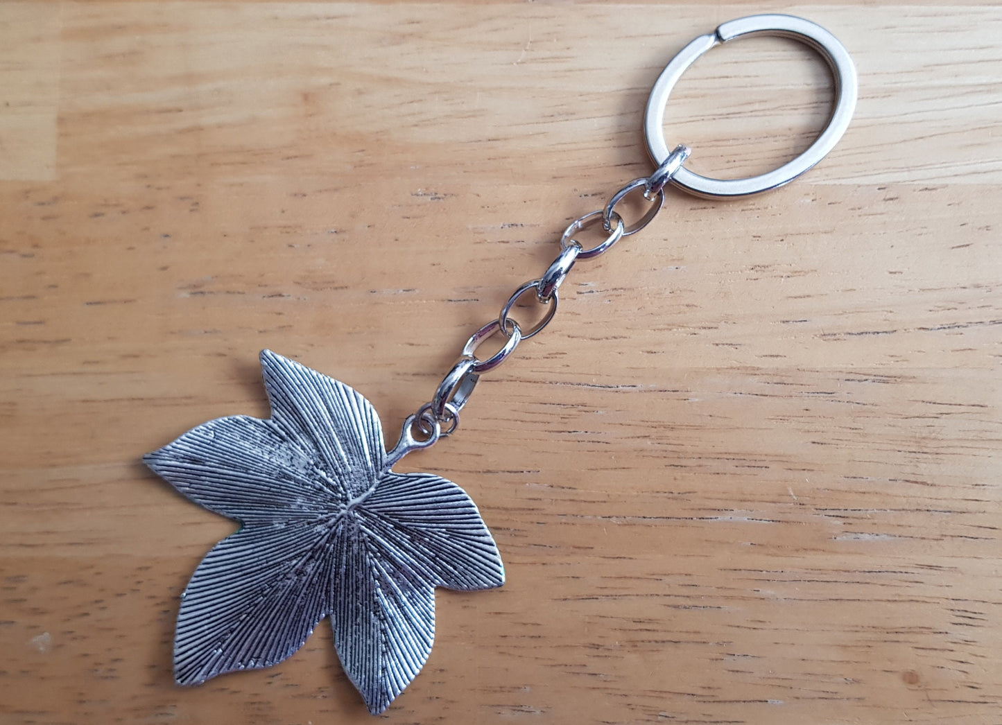 Handmade Emerald Green Maple Leaf Keychain - Canadian Souvenir