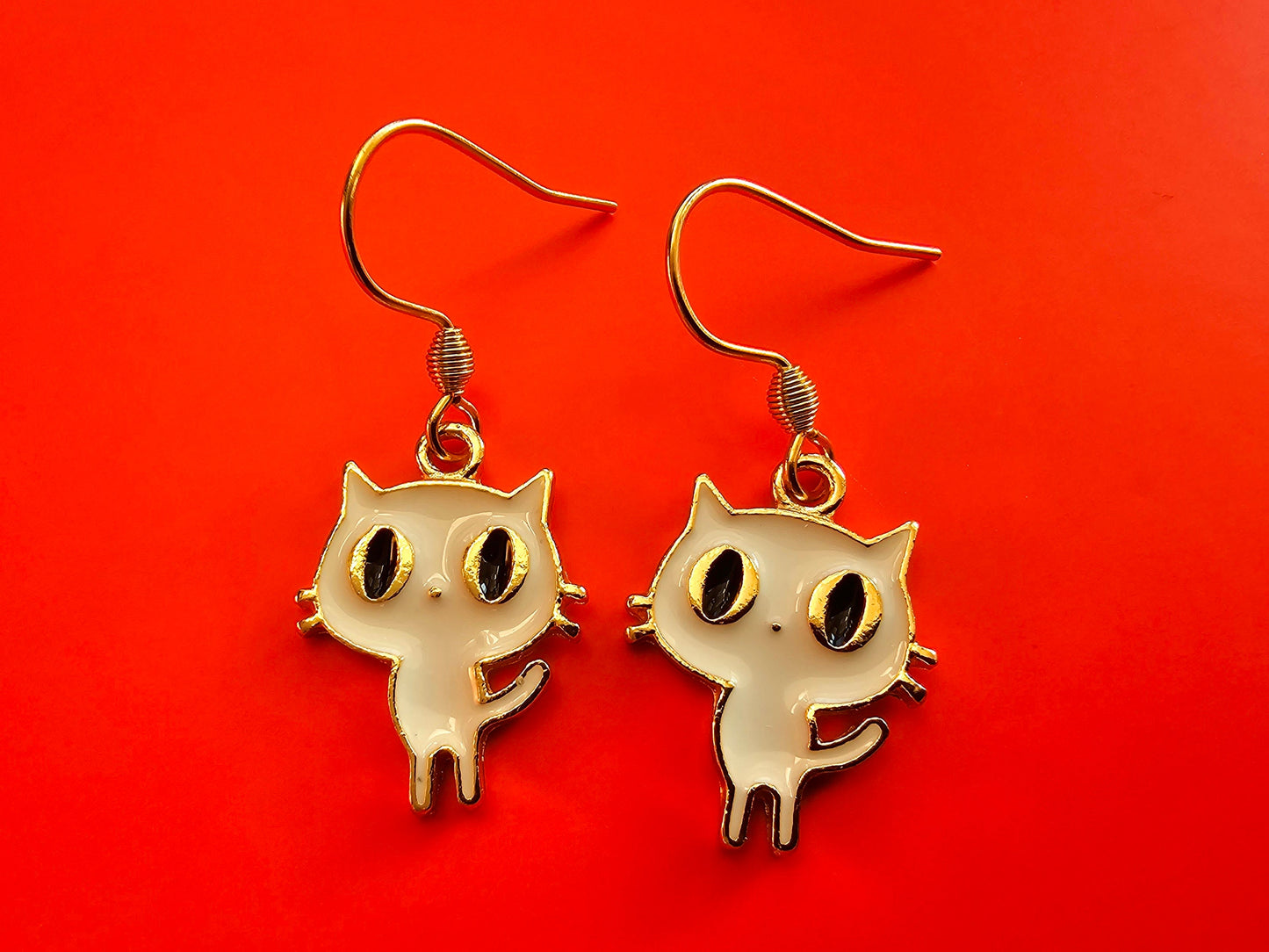 Boucles d’oreilles mignonnes pour chat blanc - Cadeaux pour chats hypoallergéniques - Boucles d’oreilles minimalistes délicates